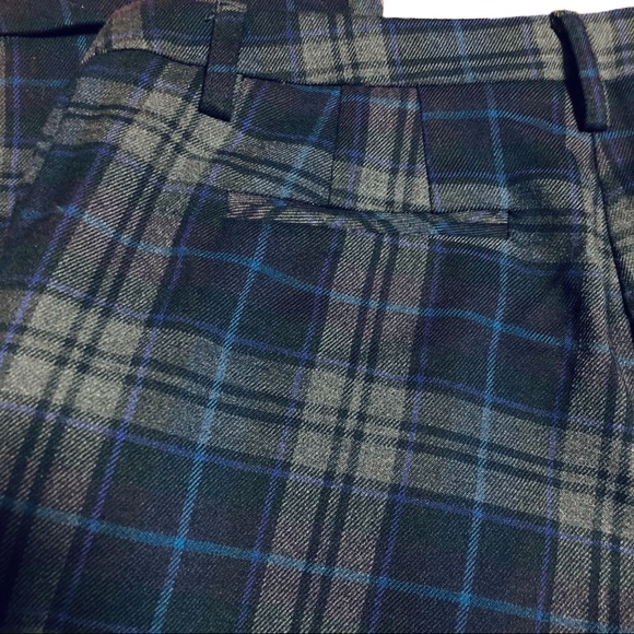 Forever 21 | Women's Plaid Ankle Pants - Picture 7 of 9